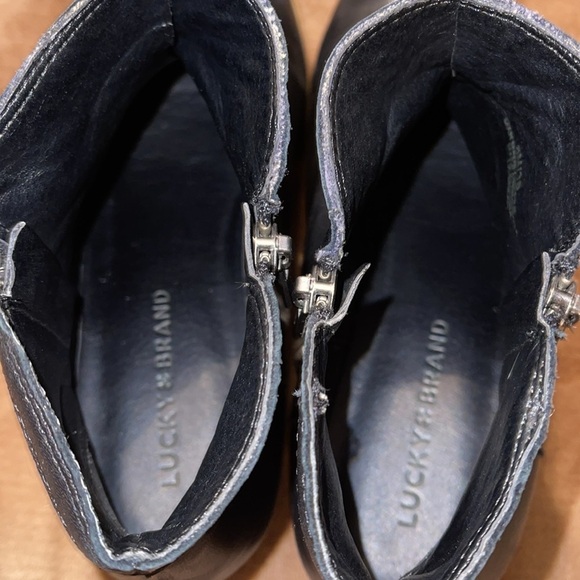 🌹Lucky Brand Soft Black Leather Ankle Boots - Picture 5 of 7